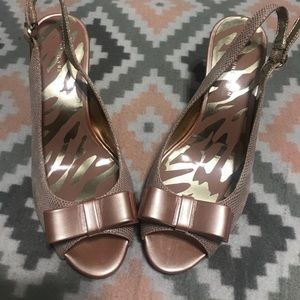 Anne Klein Women Pumps